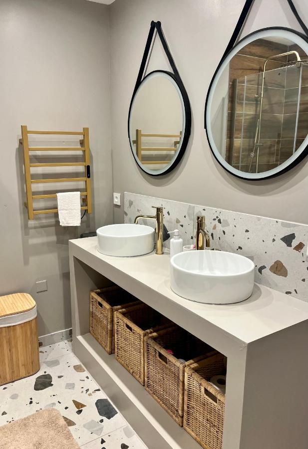 Au Coeur De Hyeres, Ideal Pour Les Couples ! Экстерьер фото