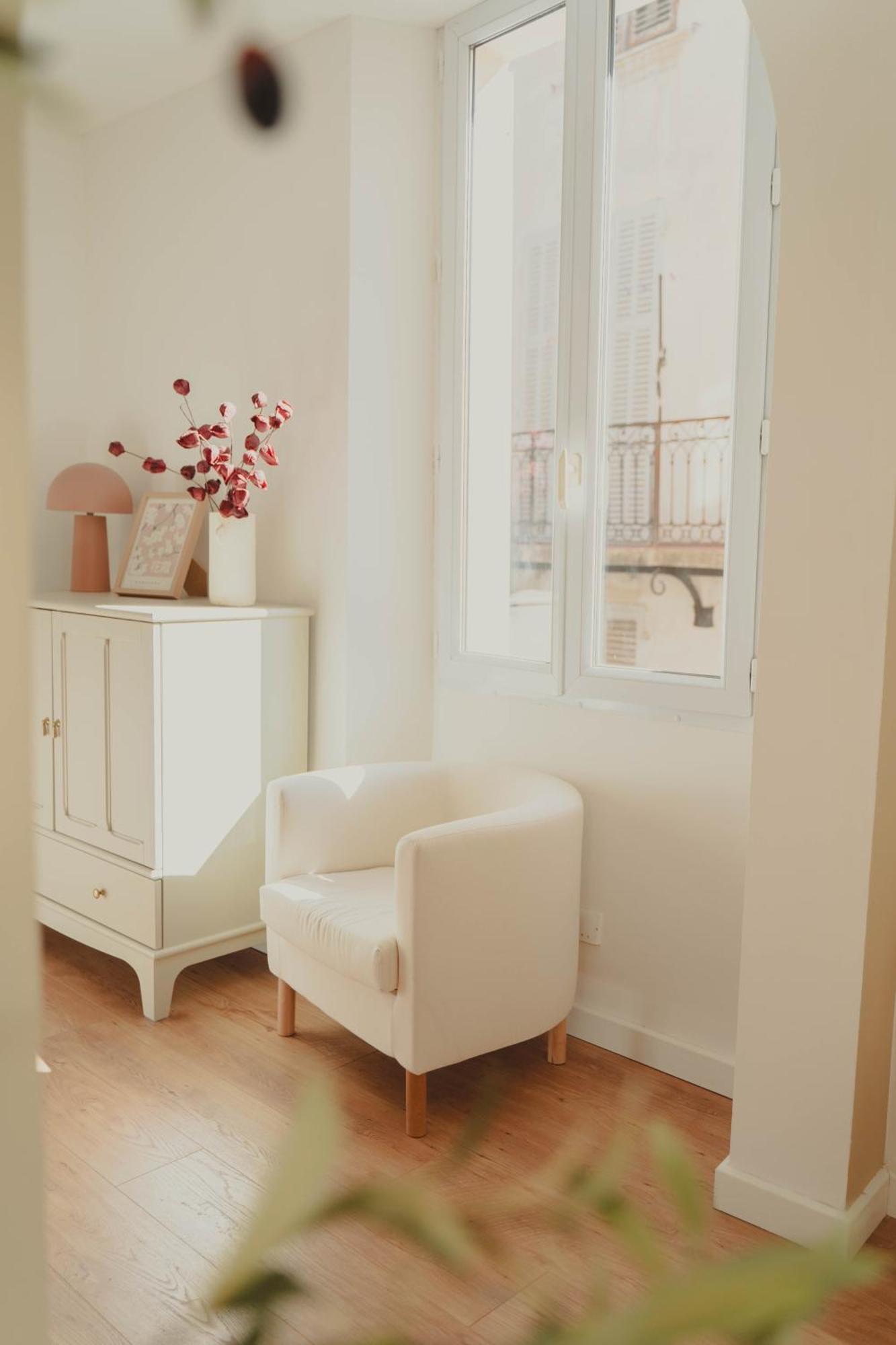 Au Coeur De Hyeres, Ideal Pour Les Couples ! Экстерьер фото