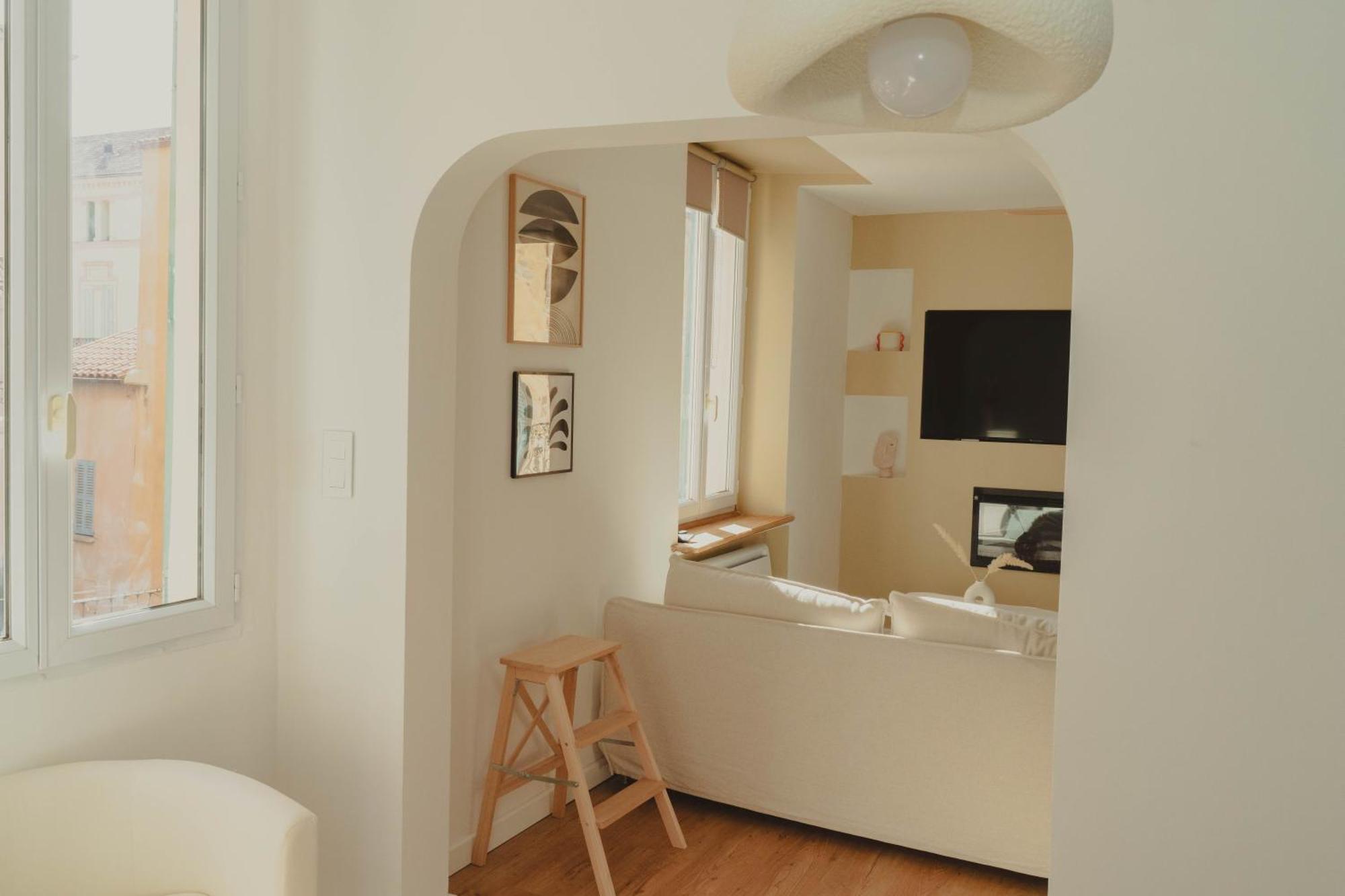 Au Coeur De Hyeres, Ideal Pour Les Couples ! Экстерьер фото